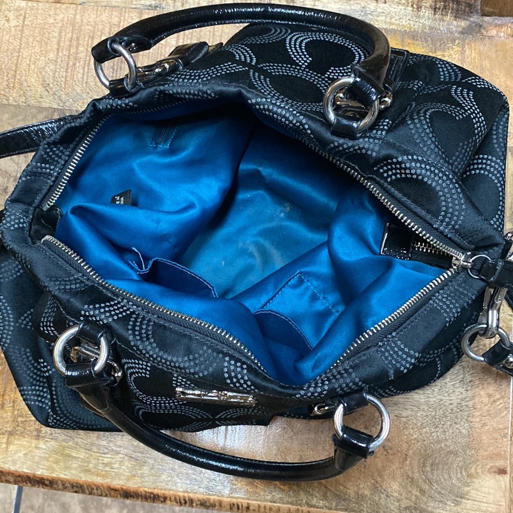 Coach Purse - Picture 4 of 5